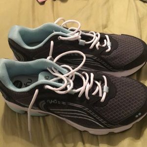 Women Ryka athletic shoes